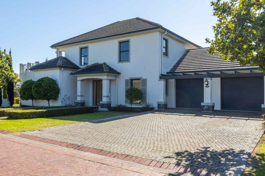 To Let 3 Bedroom Property for Rent in Val De Vie Estate Western Cape